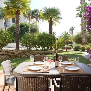  Appartement Spacious Near Porto De Mos Beach, Lagos.